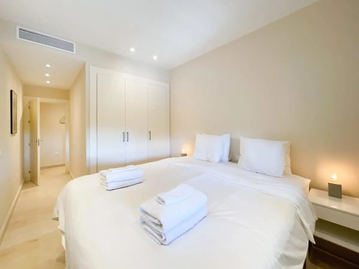 Hoyo19 2 Luxury Resort Views Pools Parking Paddle Golf Estepona Apartment